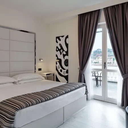 Lhp River & מלון 5*