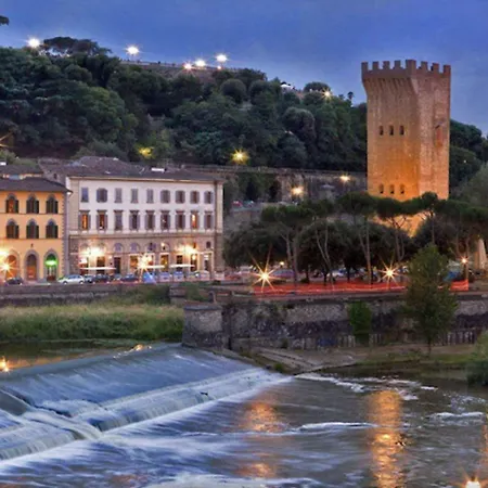 Lhp River & מלון 5*