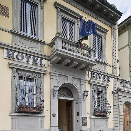 Hotel Lhp River & Florença