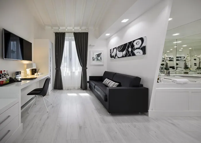 Lhp River & 호텔 5*