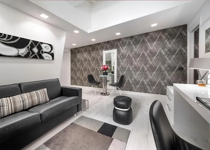 Lhp River & 호텔 5*