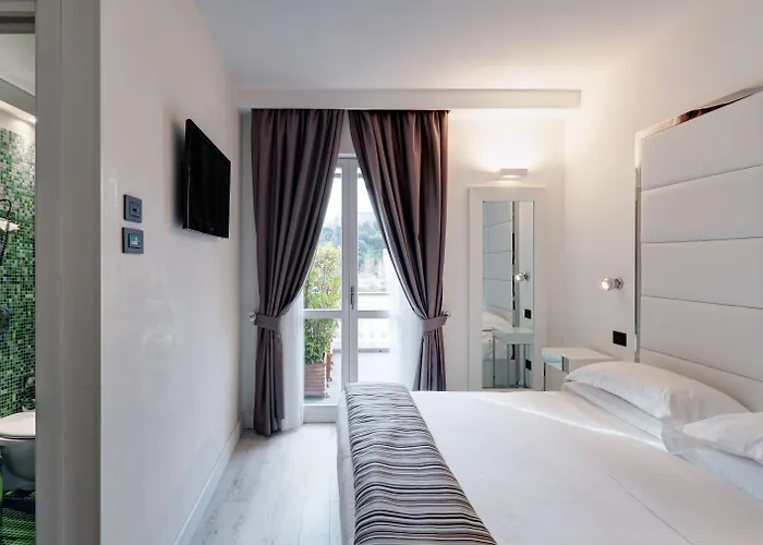 Lhp River & Hotel Florença