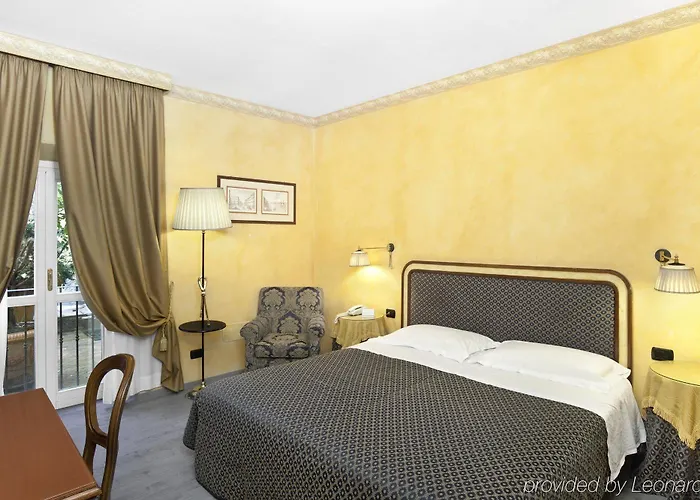 酒店 Lhp River & 5*